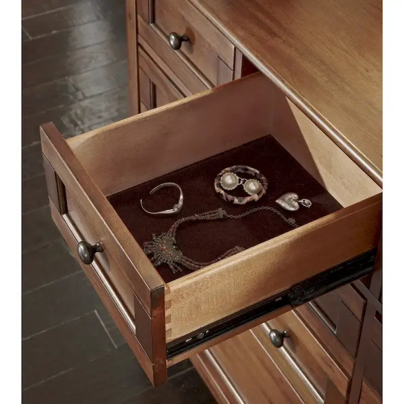 Simply Solid Aiden Solid Wood 7-piece Queen Bedroom Collection